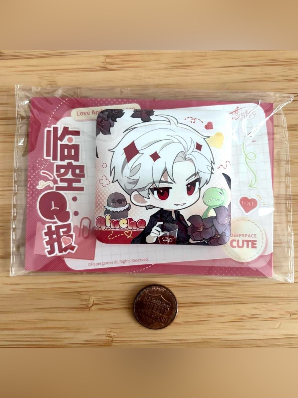 rare EXCLUSIVE love and deepspace puffy can badge